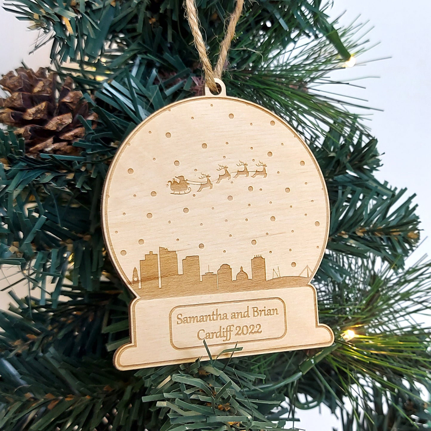 Christmas Cardiff City Bauble, Wales Snowglobe